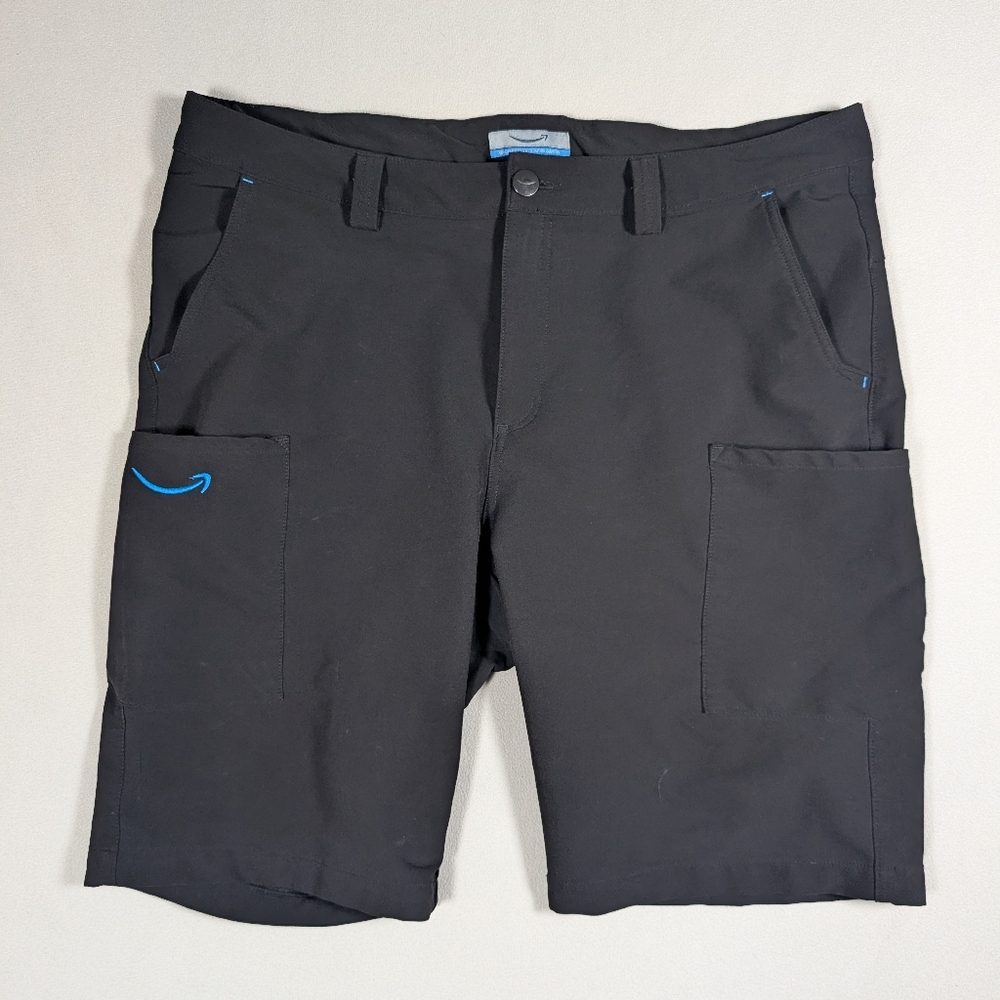 Amazon Employee Black Uniform Stretch Shorts Men's Size Extra Large Sunrise